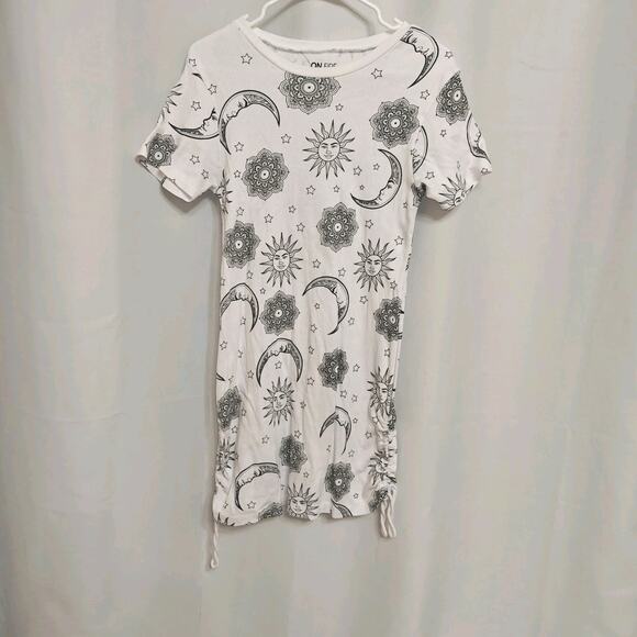 ON Fire Women L White Sun Moon Astrological Print Mesh Shirt Fitted Tunic Dress - Picture 1 of 9